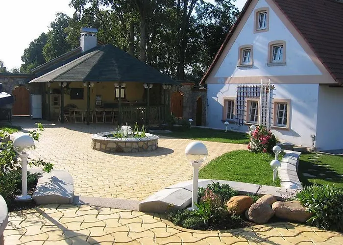 Capkuv Statek Hořičky